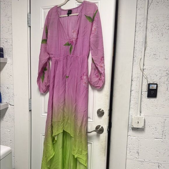 Pink and Green Floral Maxi Dress Cynthia Rowley - Size Medium - NWOT Flowey - Picture 1 of 5